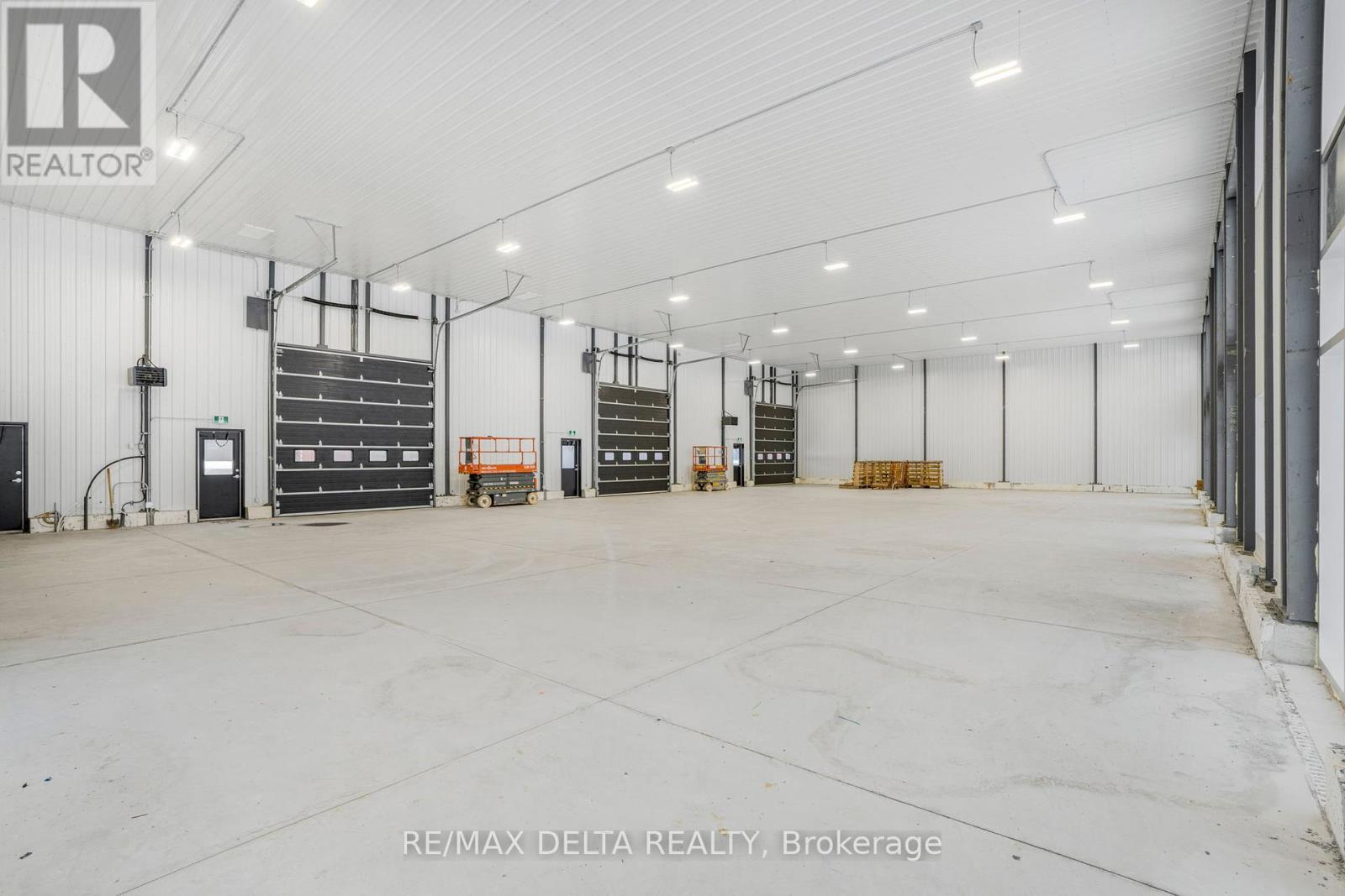 A1 - 1750 Stamp Road Property Photo 15
