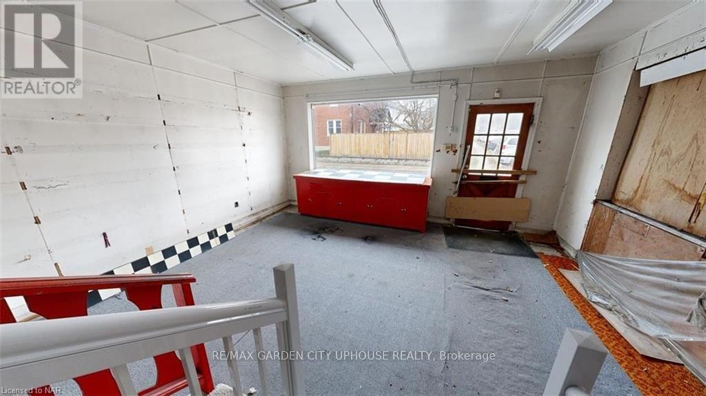 71 Queen Street Property Photo 2
