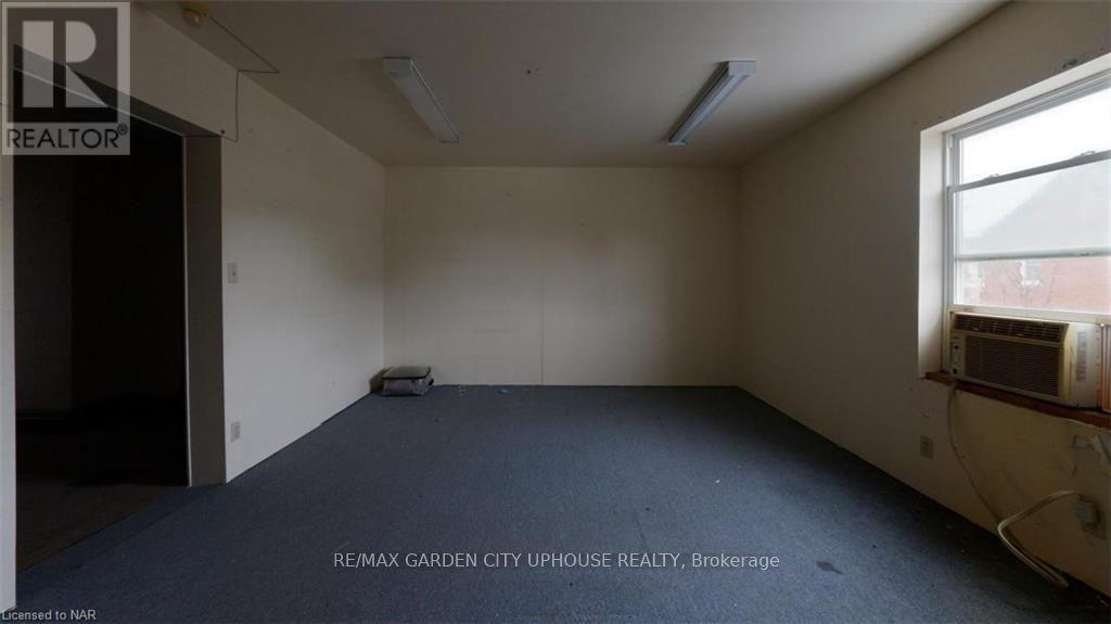 71 Queen Street Property Photo 7