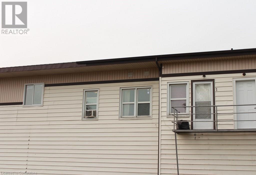 408 Catherine Street Property Photo 9