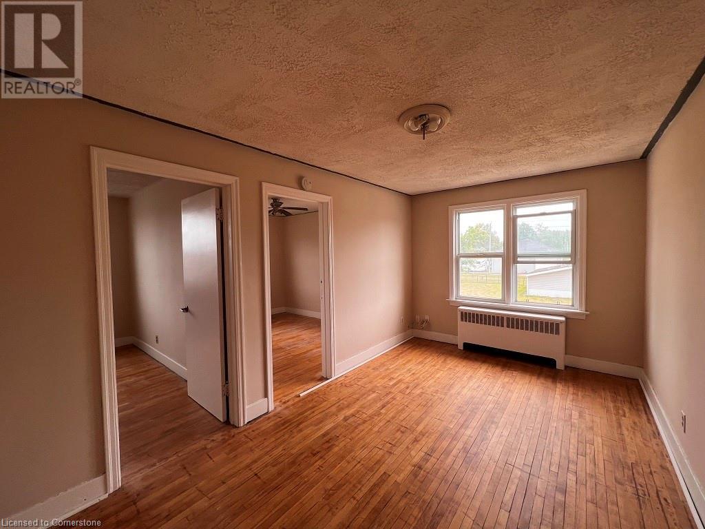 408 Catherine Street Property Photo 19