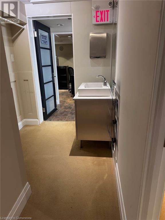 58 King Street Unit# D Property Photo 16