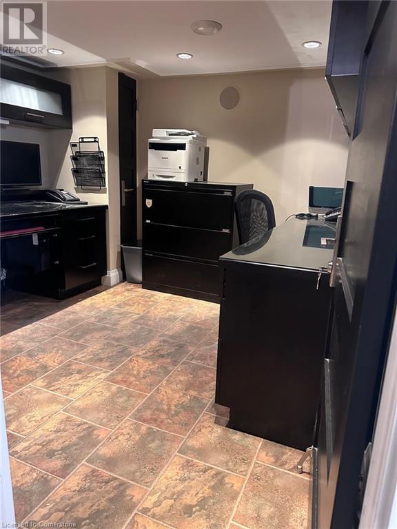 58 King Street Unit# D Property Photo 17