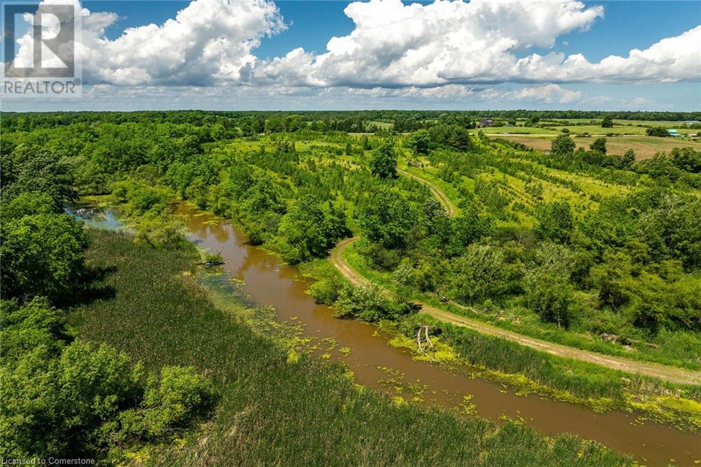 Na #17 Haldimand Road Property Photo 13