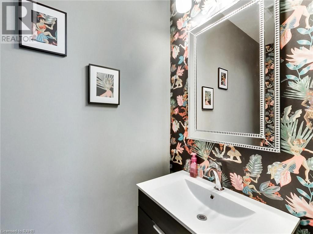 5045 Mainway Boulevard Unit# 201 Property Photo 15