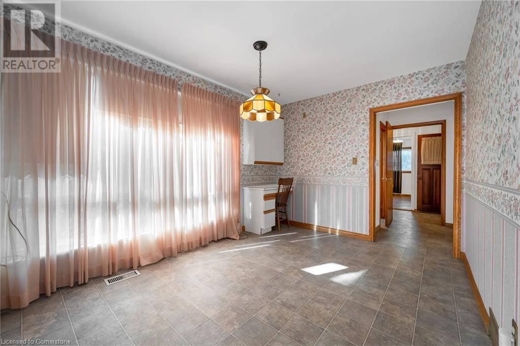 3762-3766 Greenlane Road Property Photo 11