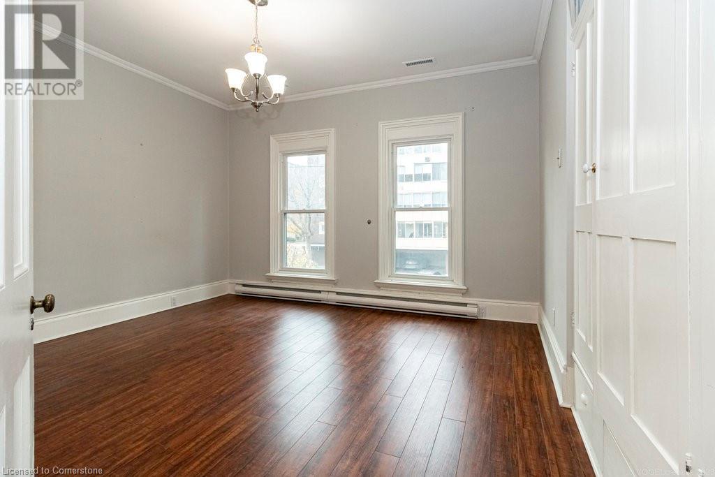 203 Macnab Street S Property Photo 19