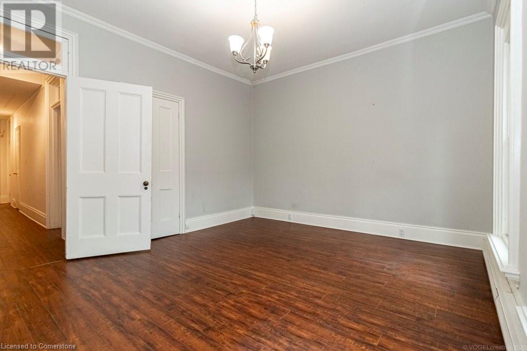 203 Macnab Street S Property Photo 20