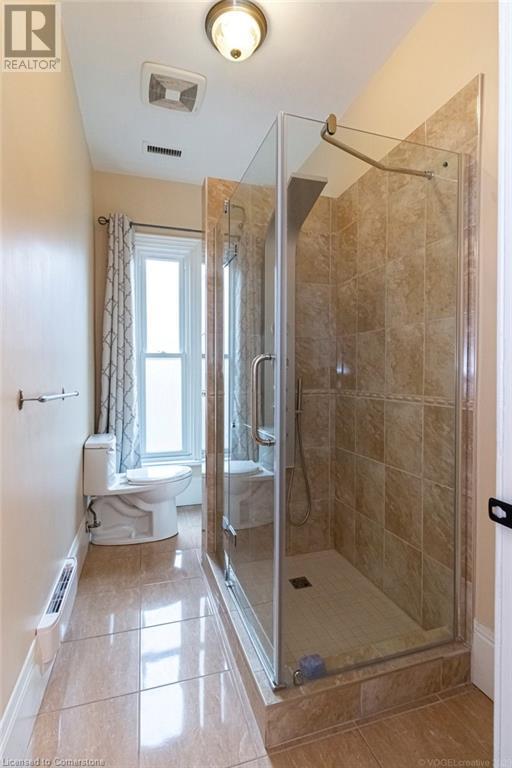 203 Macnab Street S Property Photo 29
