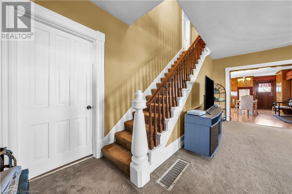4932 Fly Road Property Photo 17