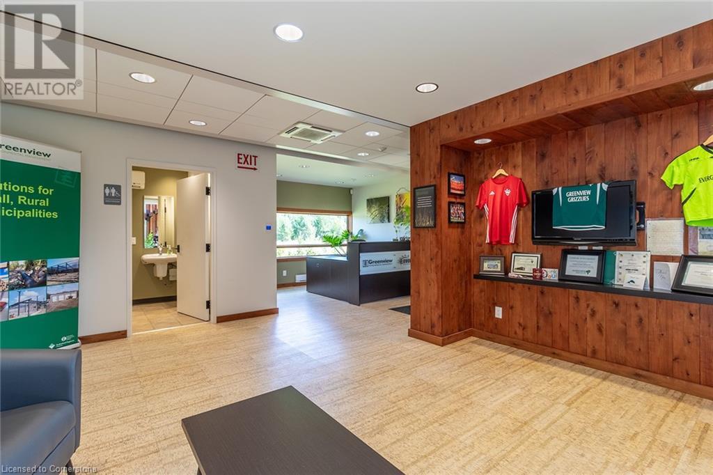 13 Commerce Court Property Photo 4