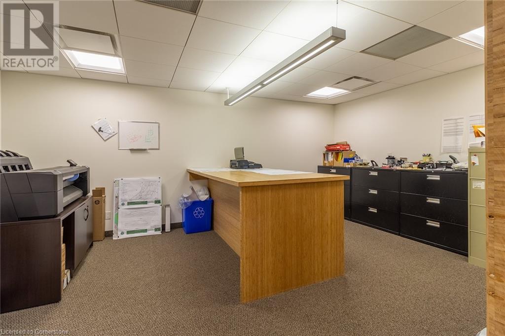 13 Commerce Court Property Photo 15