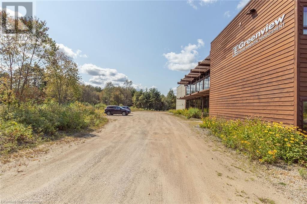 13 Commerce Court Property Photo 17