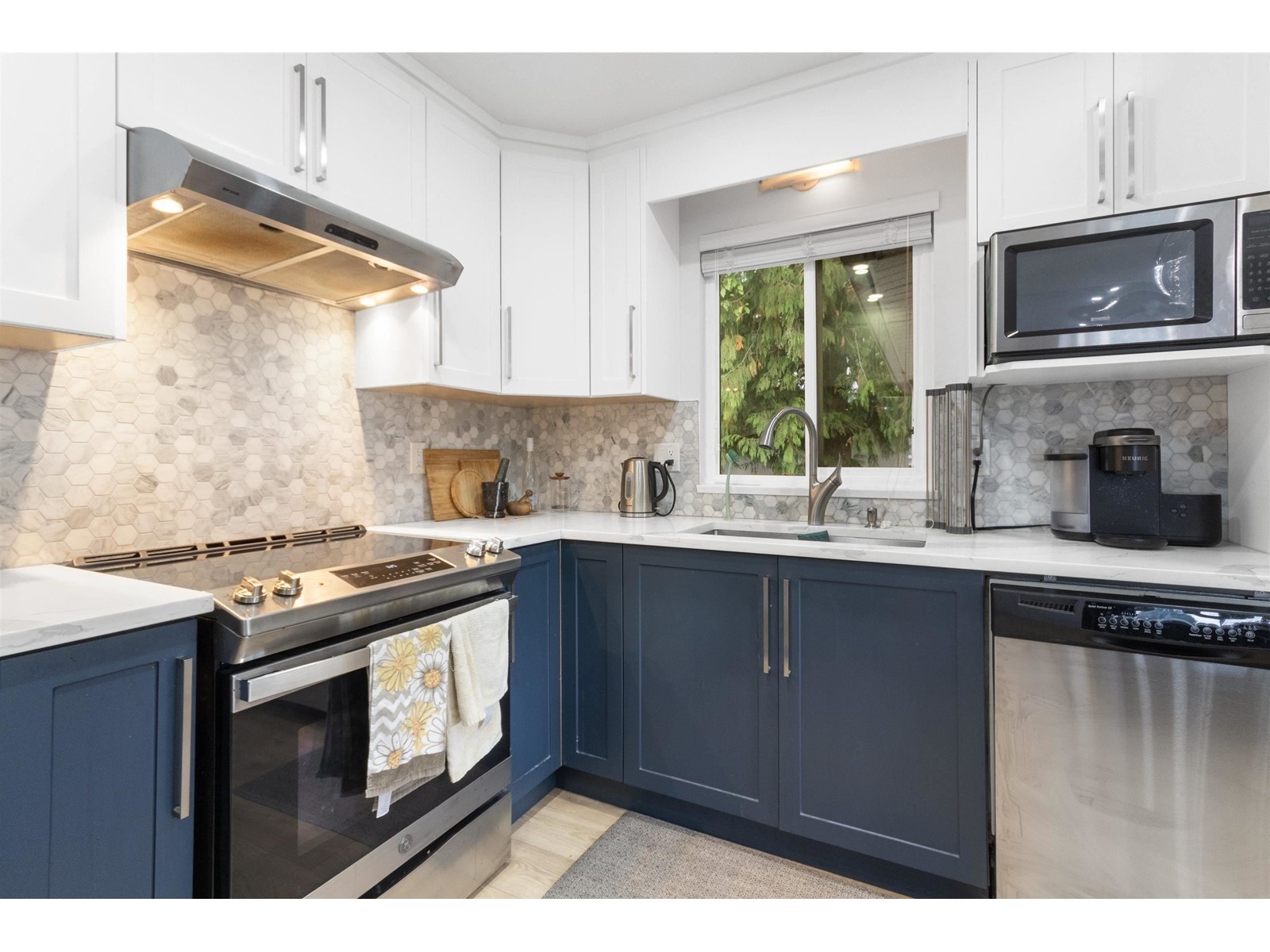 11544 83a Avenue Property Photo 1