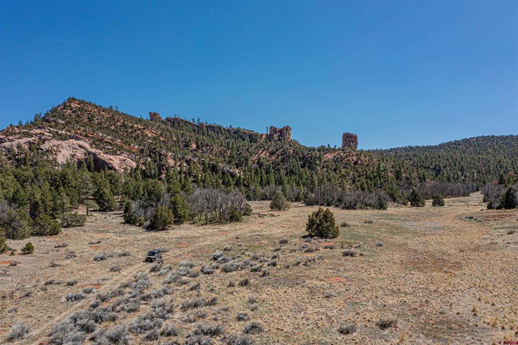 000 Box S Ranch Road Property Photo 9