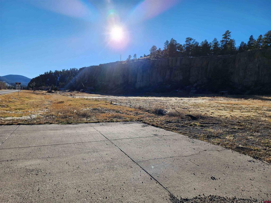 2-r W Hwy 160 Property Photo 6