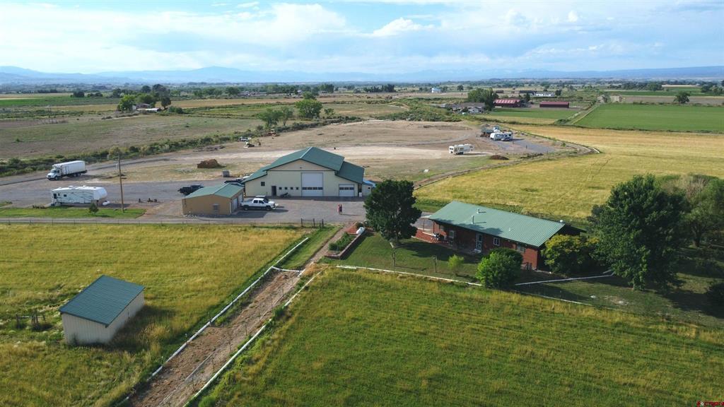 17938 B Road Property Photo 1