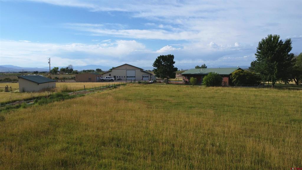 17938 B Road Property Photo 21
