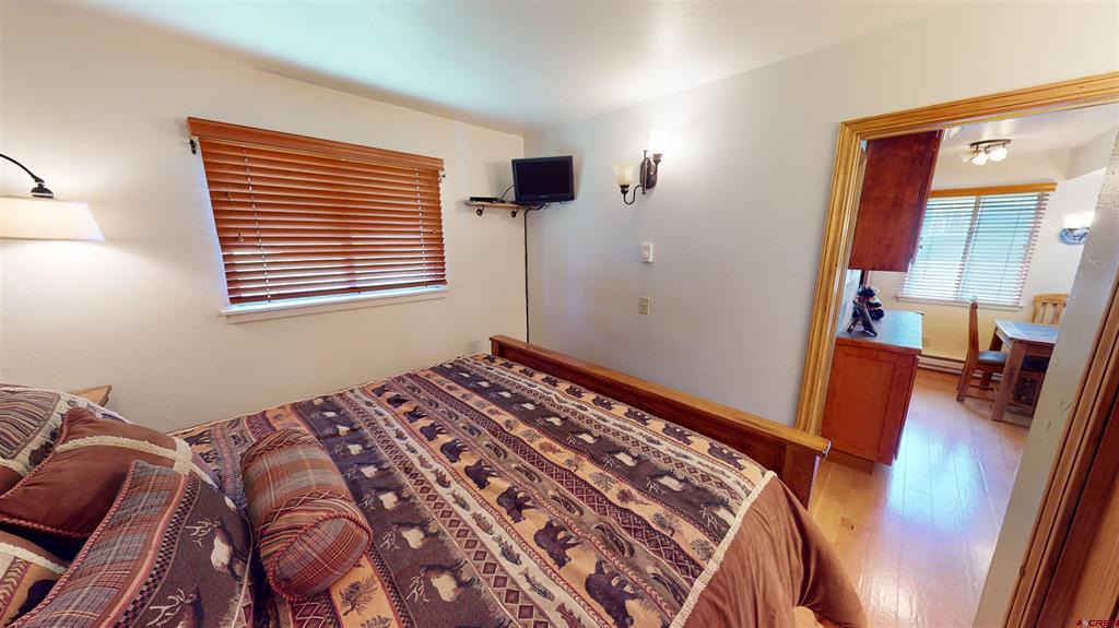 18 Crystal Road Property Photo 15