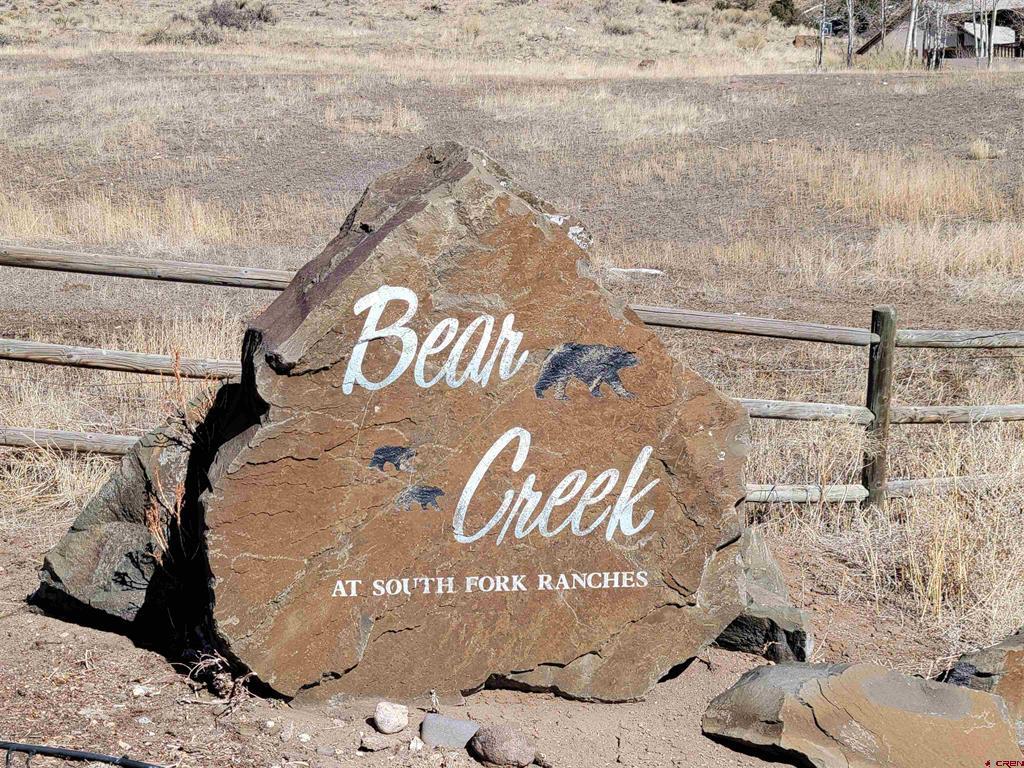 4055 Bear Creek Circle Property Photo 3