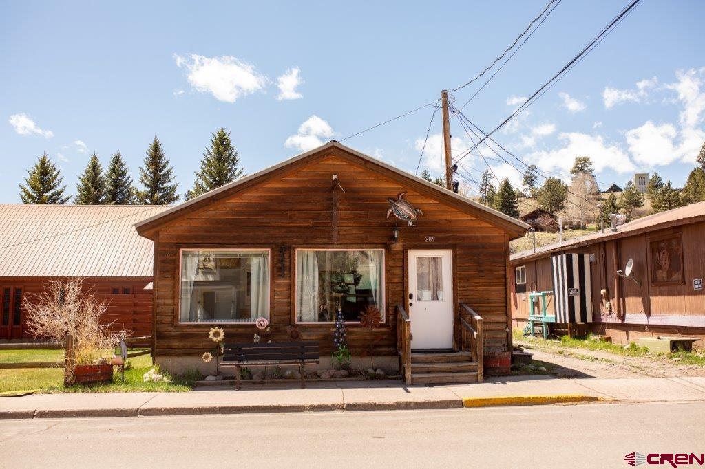 289 S Main Street Property Photo 1