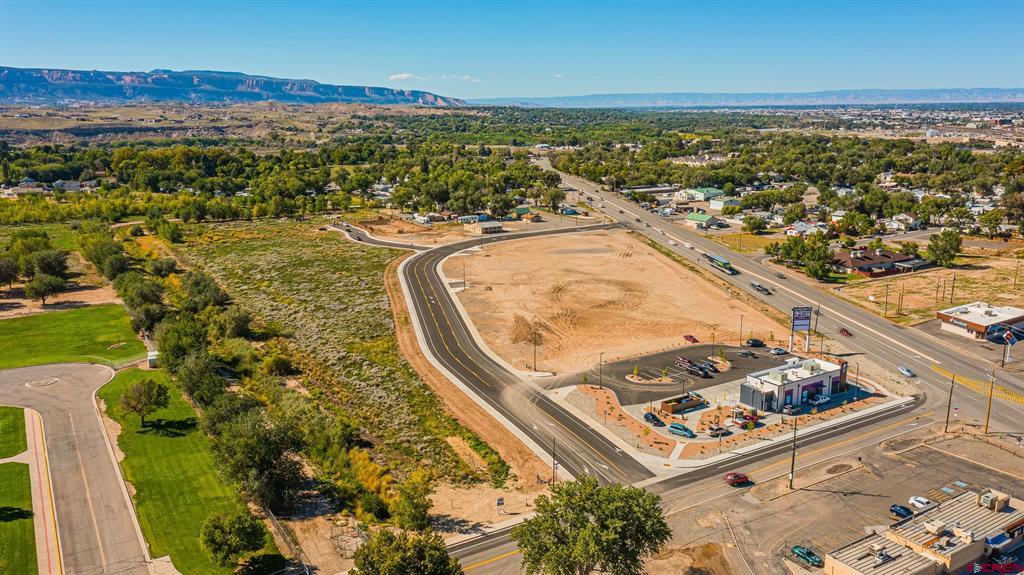 2662 Tracy Ann Rd Property Photo 5