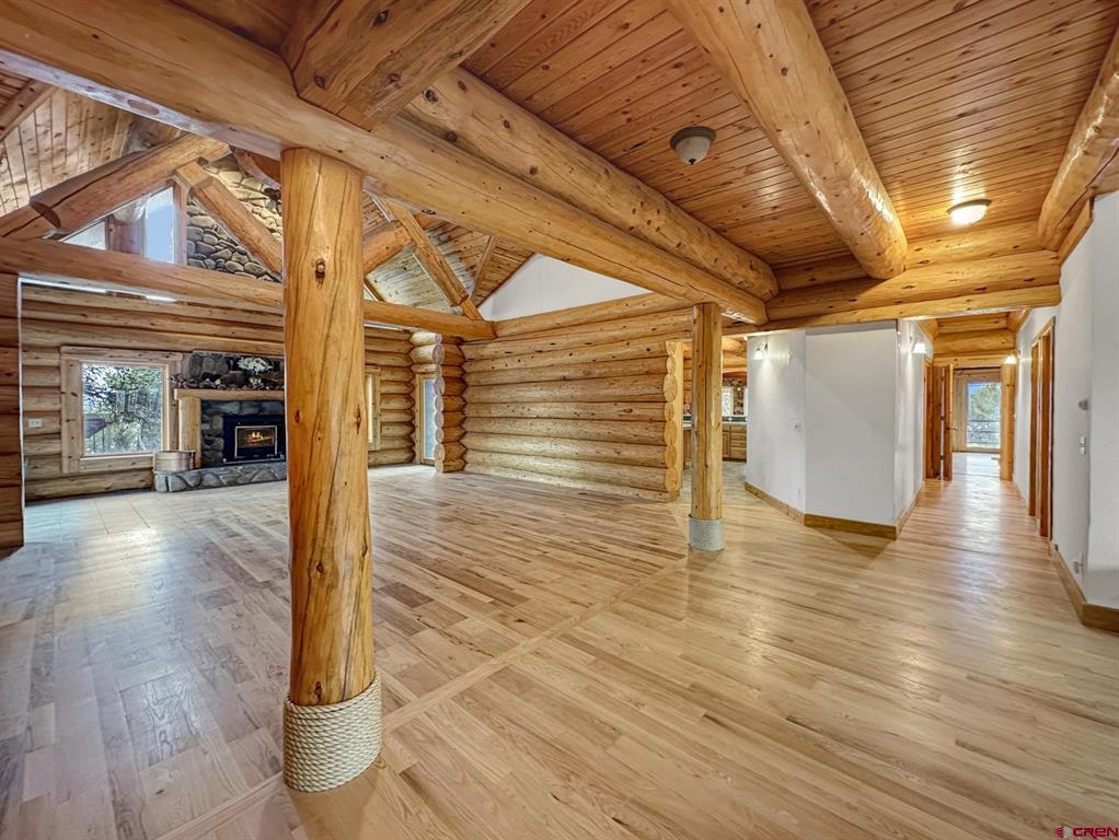 1830 Black Canyon Road Property Photo 12