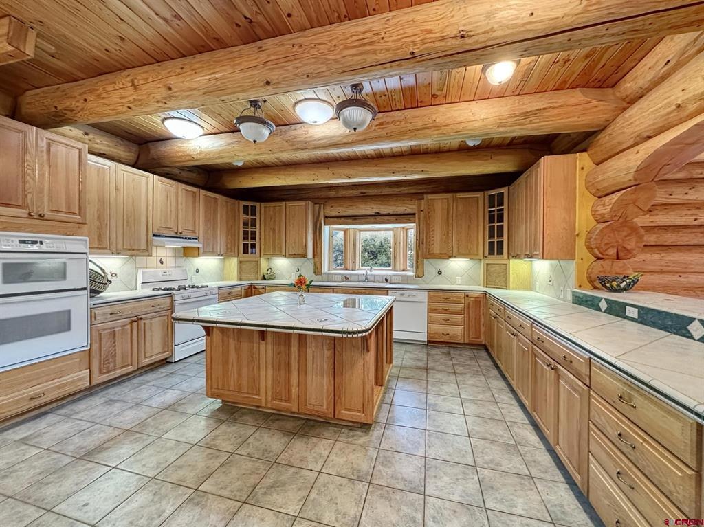 1830 Black Canyon Road Property Photo 15