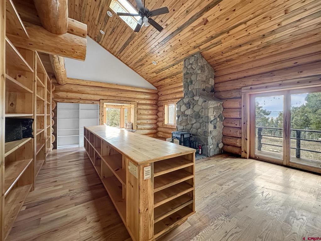 1830 Black Canyon Road Property Photo 20