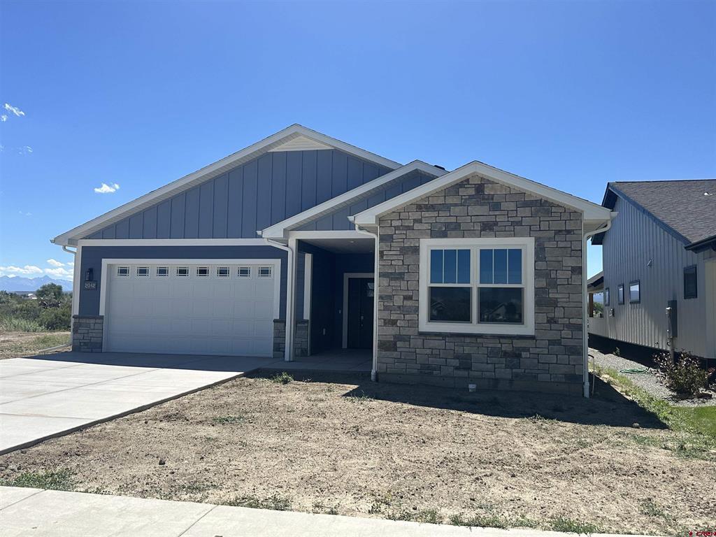 2042 Walden Drive Property Photo 1