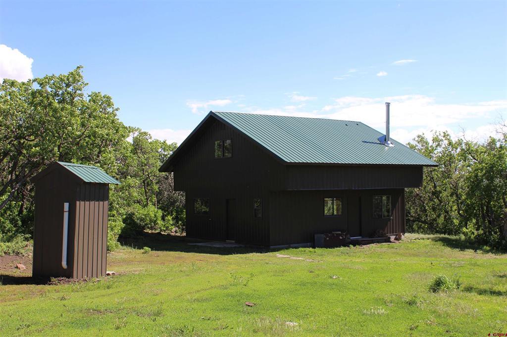 Unit 13 West Elk View Property Photo 2