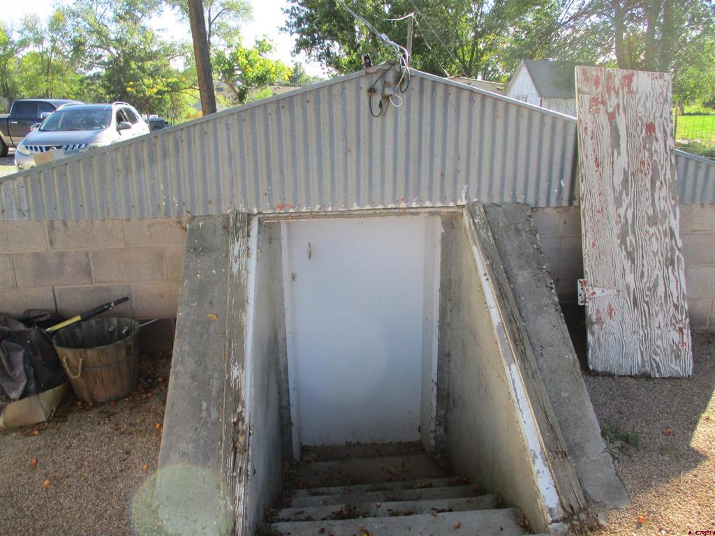665 1725 Road Property Photo 11