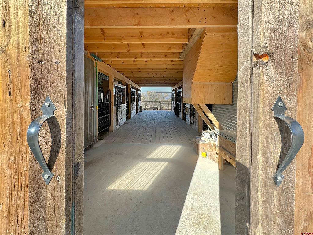 34214 Fruitland Mesa Road Property Photo 26