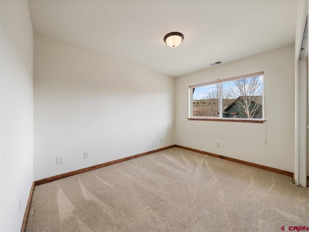 550 Redcliff Circle Property Photo 15
