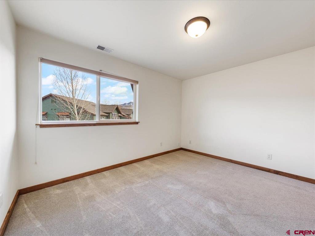 550 Redcliff Circle Property Photo 19