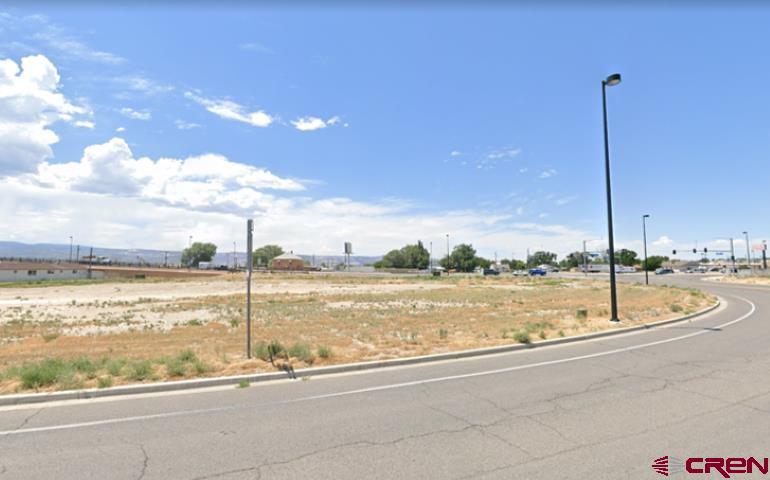 2901 Teller Avenue Property Photo 1