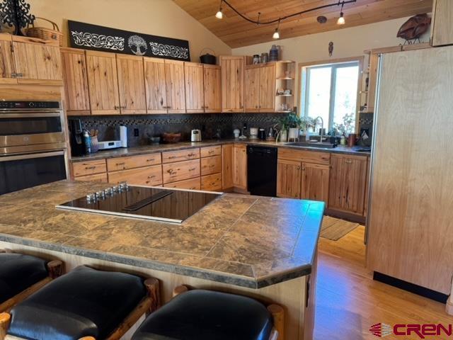 1831 Willow Park Drive Property Photo 9