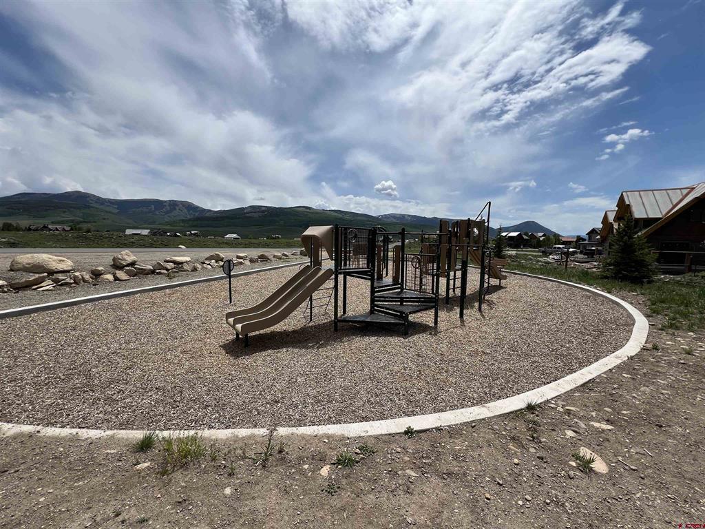379 S Avion Drive Property Photo 36