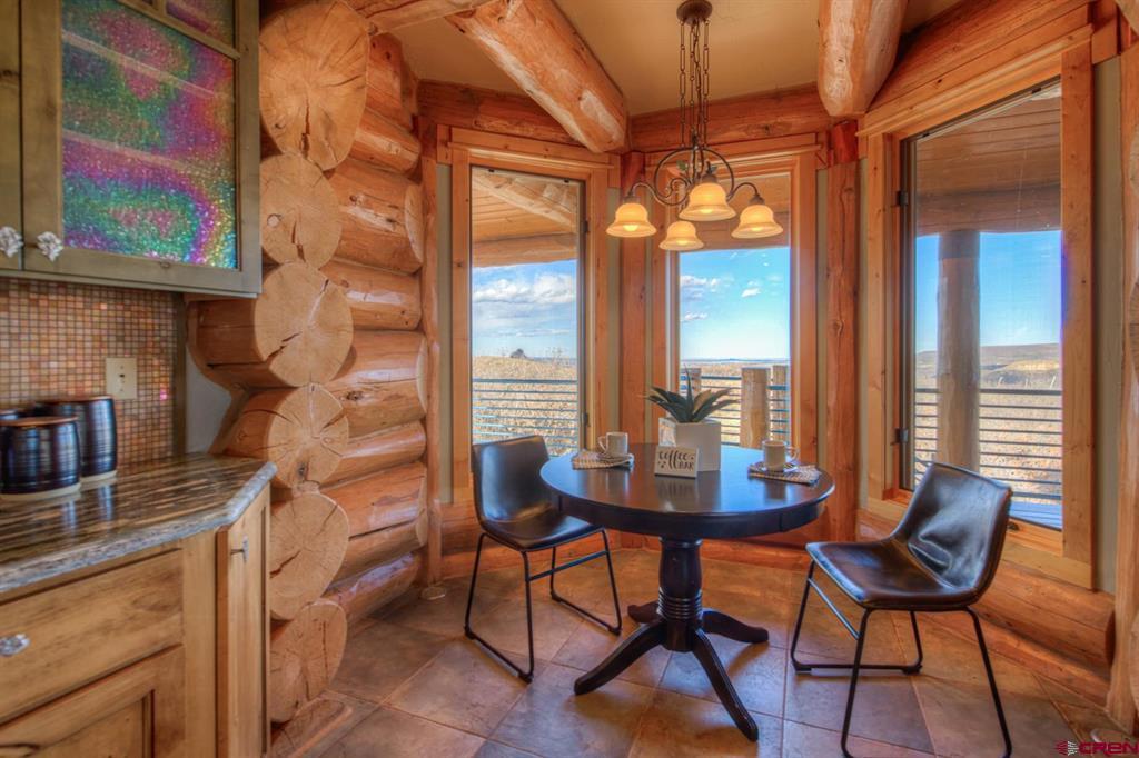 1390 Mountain Valley Road Property Photo 17