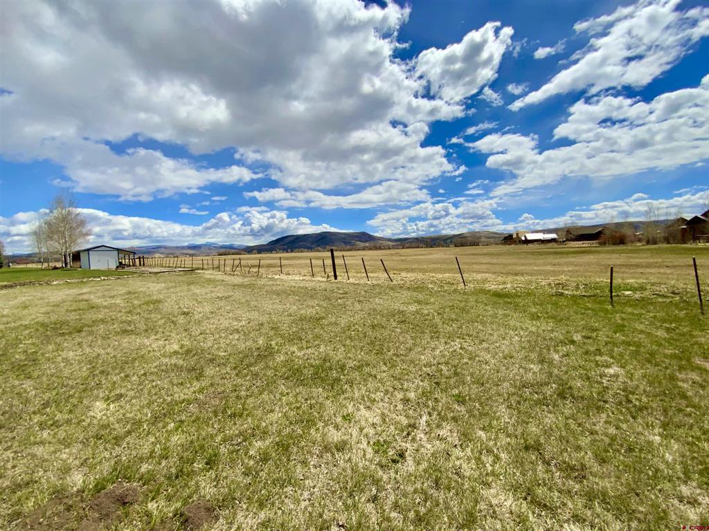 1080 Fairway Lane Property Photo 4