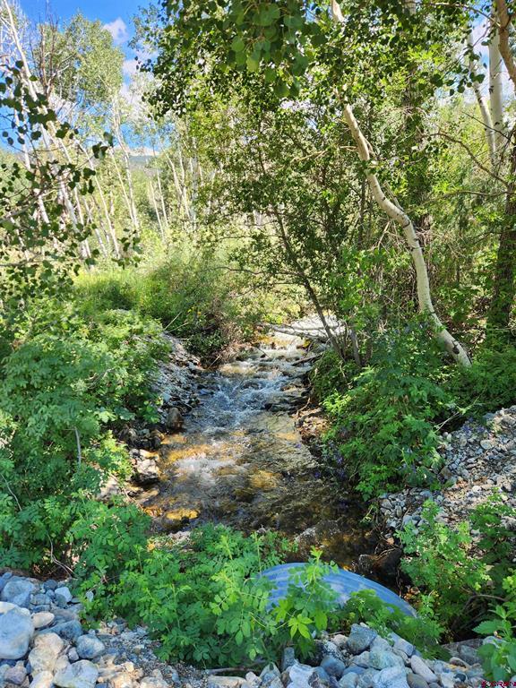 129 Indian Hill Roads Property Photo 27