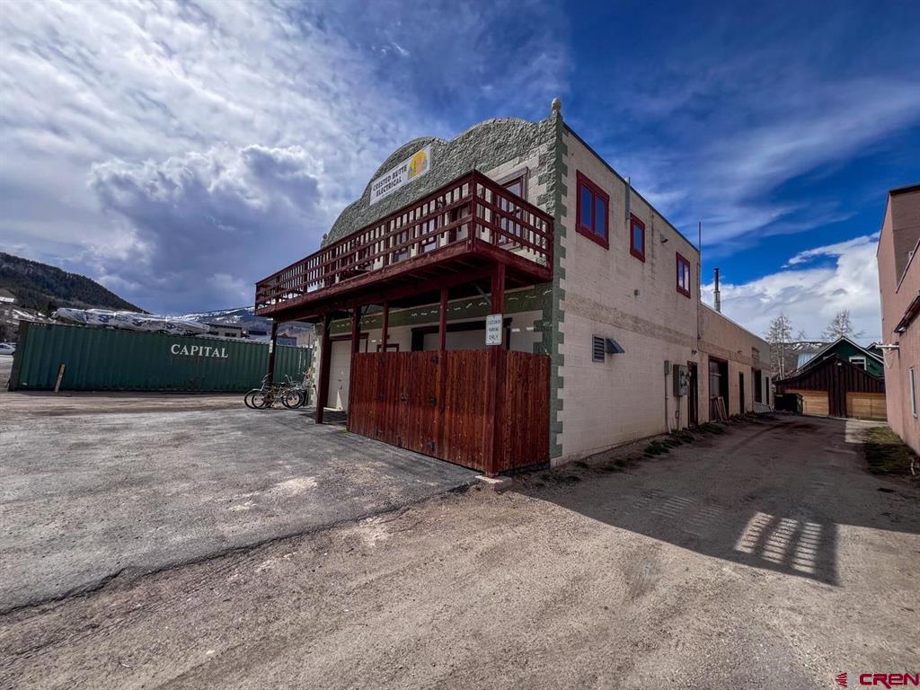 421 Belleview Avenue Property Photo