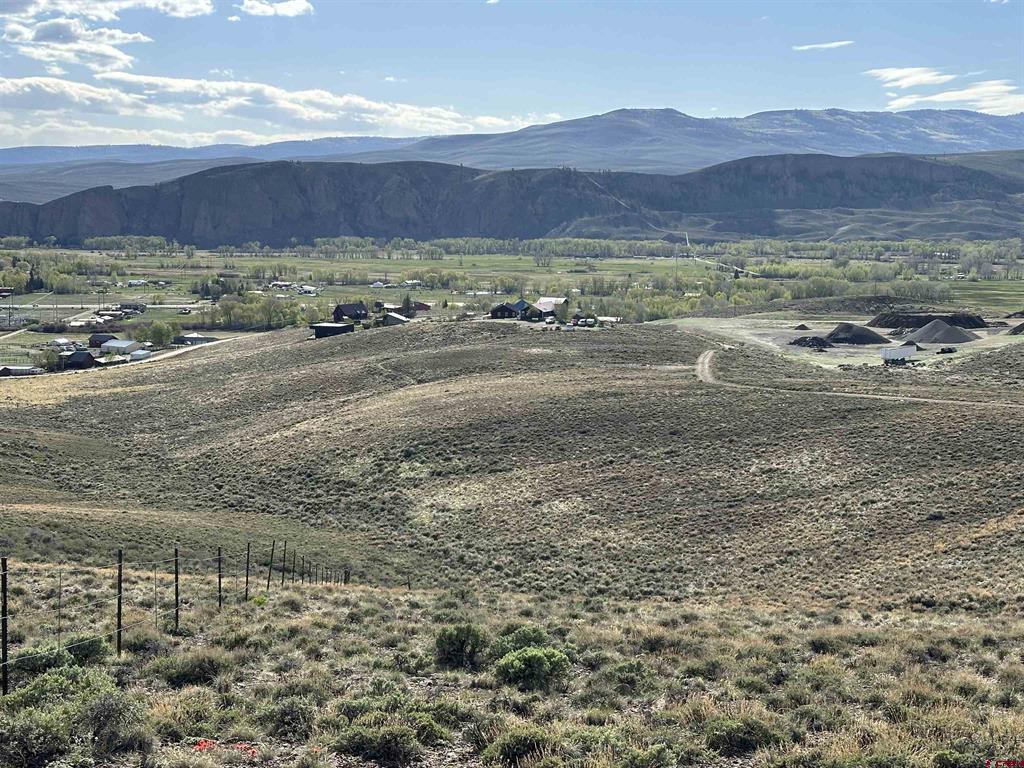 240 Crest View Drive Property Photo