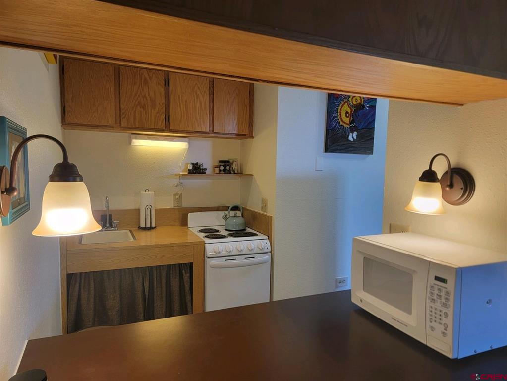 89 Valley View Drive Property Photo 12