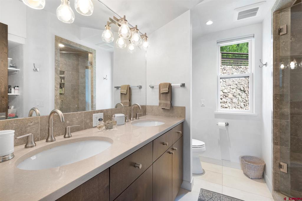 255 S Sunset Ridge Drive Property Photo 18