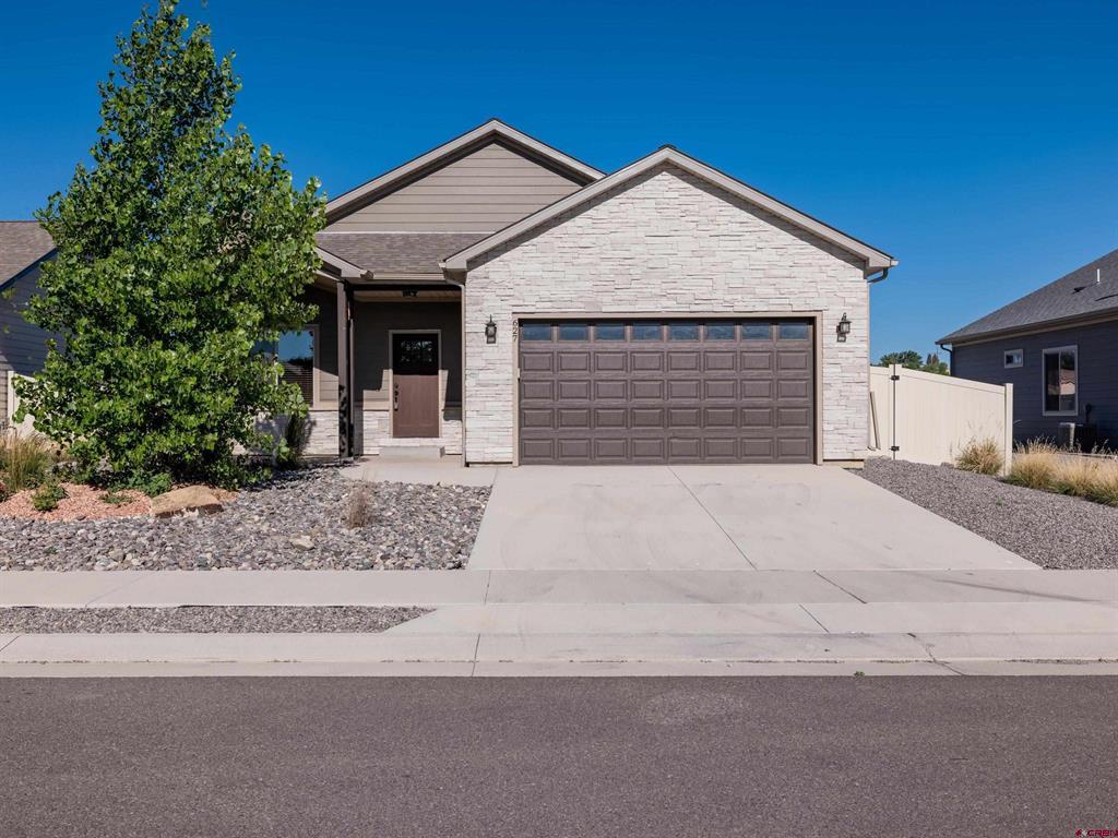 627 Pilot Knob Avenue Property Photo 1