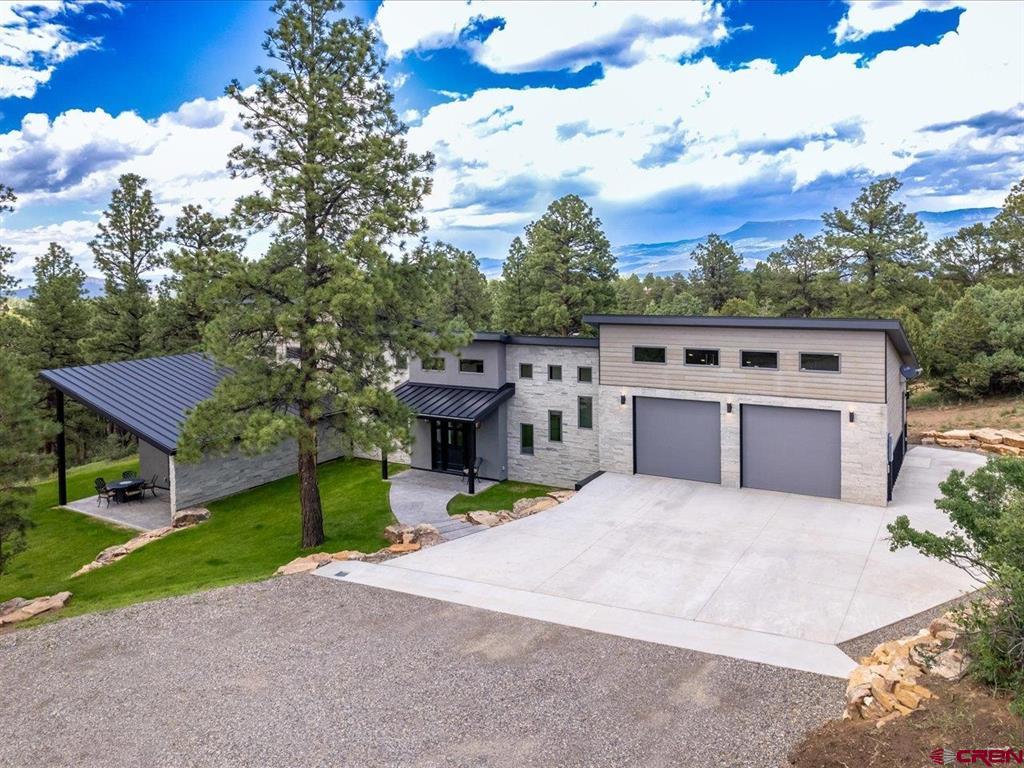 779 Canyon Drive Property Photo