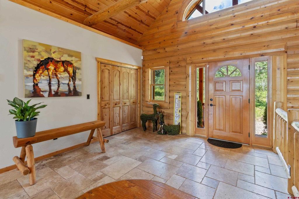 640 Clear View Road Property Photo 13