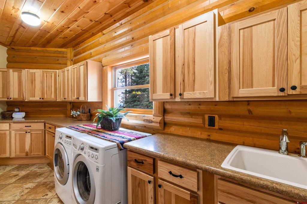 640 Clear View Road Property Photo 20