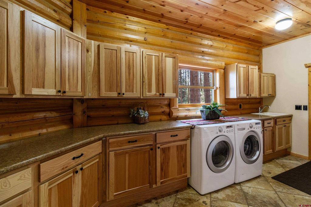 640 Clear View Road Property Photo 21